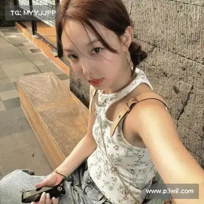 邹京曼